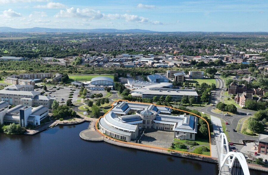 University Blvd, Thornaby en venta - Foto del edificio - Imagen 3 de 4