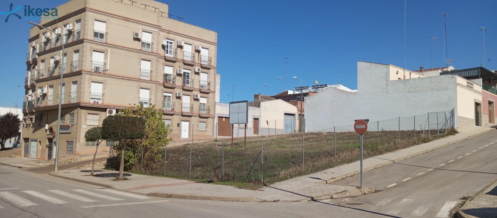Terreno en Almendralejo, Badajoz en venta Foto del edificio- Imagen 1 de 12