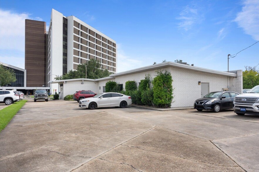 1716 Oak Park, Lake Charles, LA en venta - Foto del edificio - Imagen 3 de 21