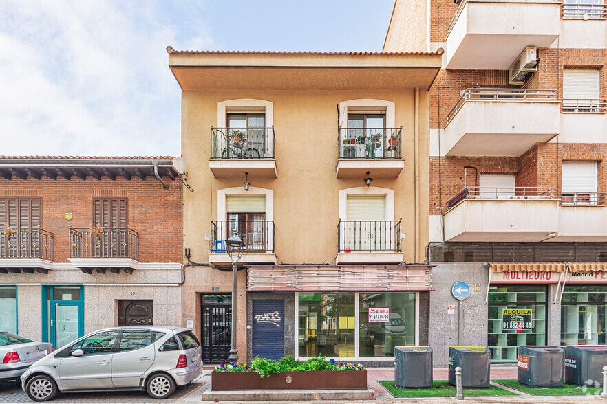 Calle Pesquera, 10, Torrejón de Ardoz, Madrid en alquiler - Foto del edificio - Imagen 2 de 5