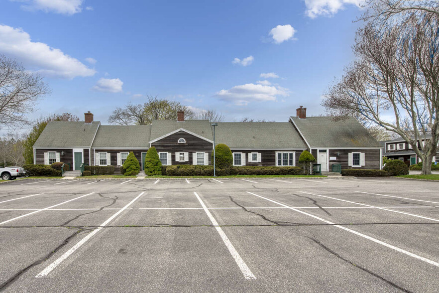 335 Meeting House Ln, Southampton, NY en venta - Foto del edificio - Imagen 1 de 14