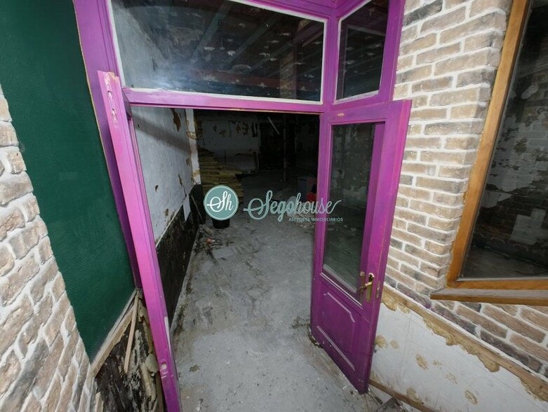 Edificio residencial en Segovia, Segovia en venta - Foto del interior - Imagen 2 de 6