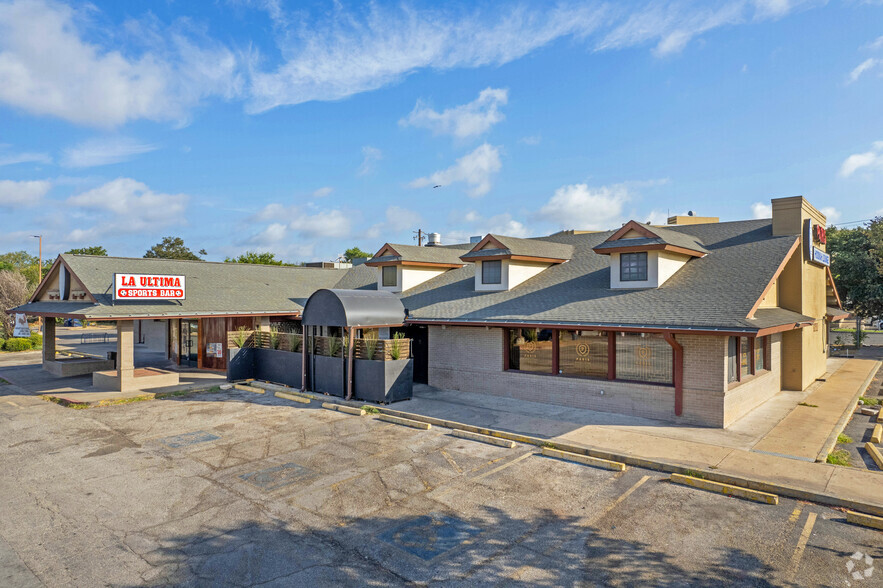 9710 N Lamar Blvd, Austin, TX en venta - Foto del edificio - Imagen 1 de 22