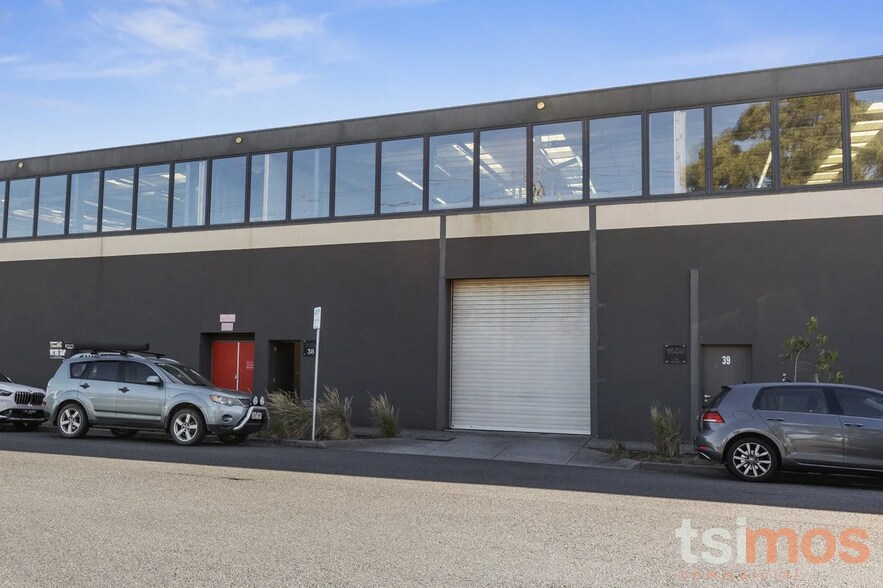 9-19 Levanswell Rd, Moorabbin en venta - Foto del edificio - Imagen 2 de 3