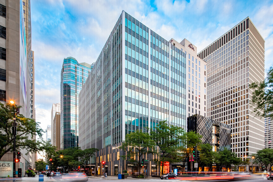 645 N Michigan Ave, Chicago, IL en alquiler - Foto del edificio - Imagen 1 de 5