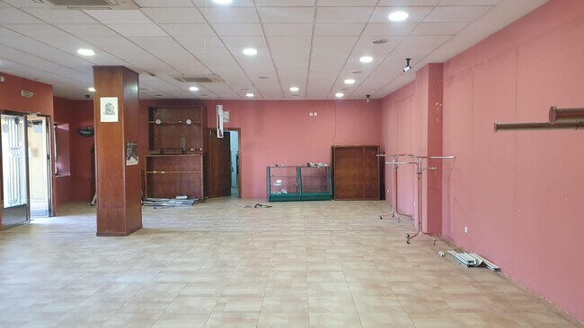 Más detalles de Local en alquiler