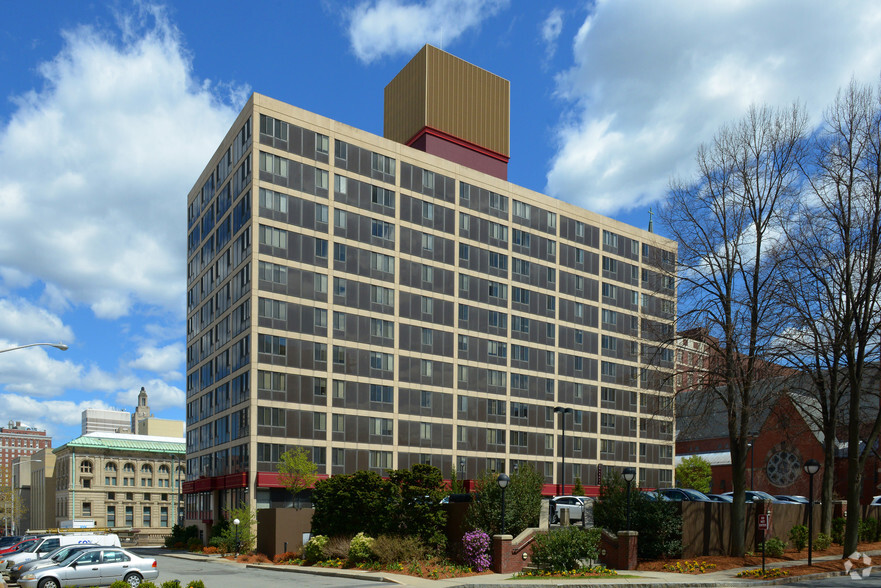 1 Regency Plaza, Providence, RI en alquiler - Foto del edificio - Imagen 1 de 26