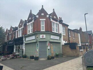 Más detalles de 74 Moyser Rd, London - Local en venta