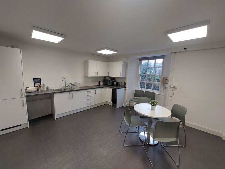 22 Allan Park, Stirling en venta - Foto del edificio - Imagen 2 de 4