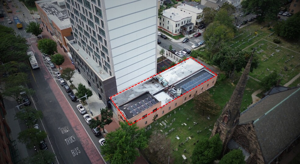 155-01 & 155-03 Jamaica Ave Portfolio cartera de 2 inmuebles en venta en LoopNet.es - Foto del edificio - Imagen 3 de 4