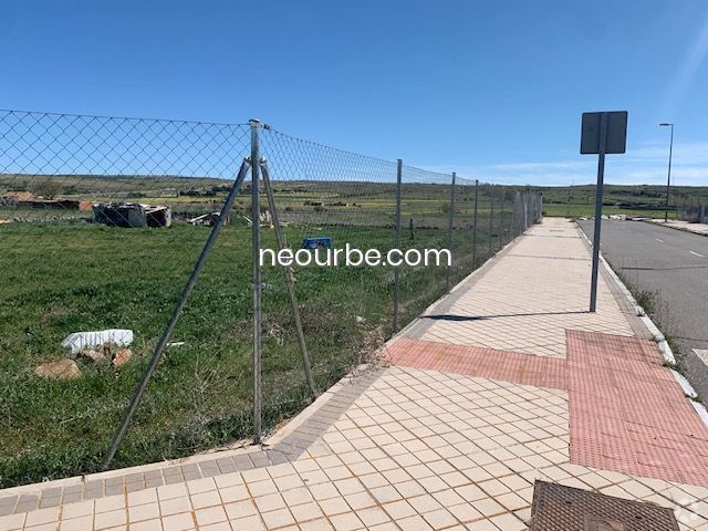 Terreno en Ávila, Ávila en venta - Foto del edificio - Imagen 3 de 3