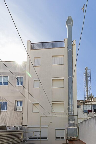 Edificio residencial en Vilanova i la Geltrú, Barcelona en venta - Foto del edificio - Imagen 1 de 7