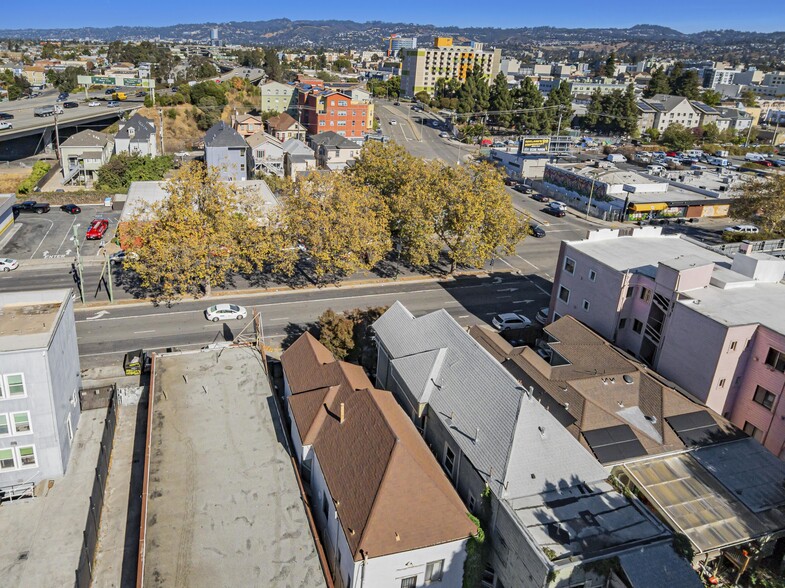 635 W Grand Ave, Oakland, CA en venta - Foto del edificio - Imagen 3 de 18