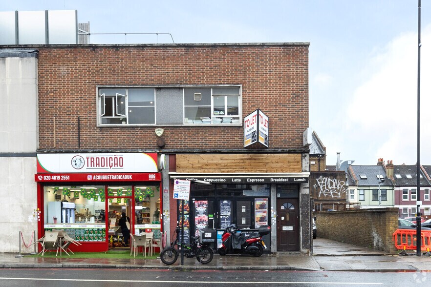 984 Garratt Ln, London en alquiler - Foto del edificio - Imagen 2 de 2