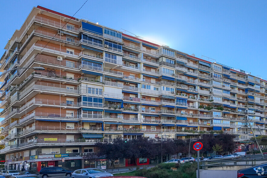 Calle Princesa Doña Sofía, 1, Alcorcón, Madrid en alquiler - Foto del edificio - Imagen 2 de 2