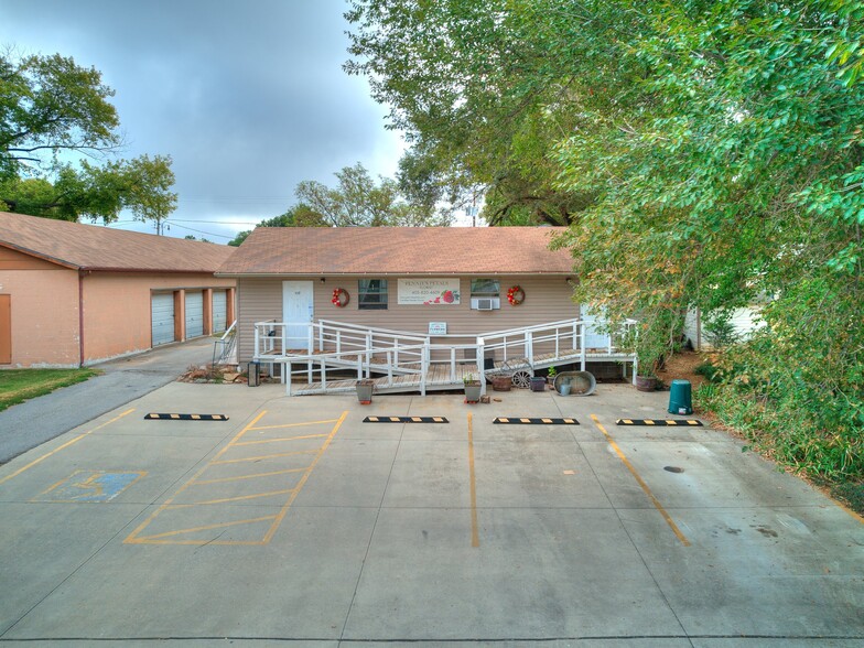 117 S 2nd St, Noble, OK en venta - Foto del edificio - Imagen 2 de 26