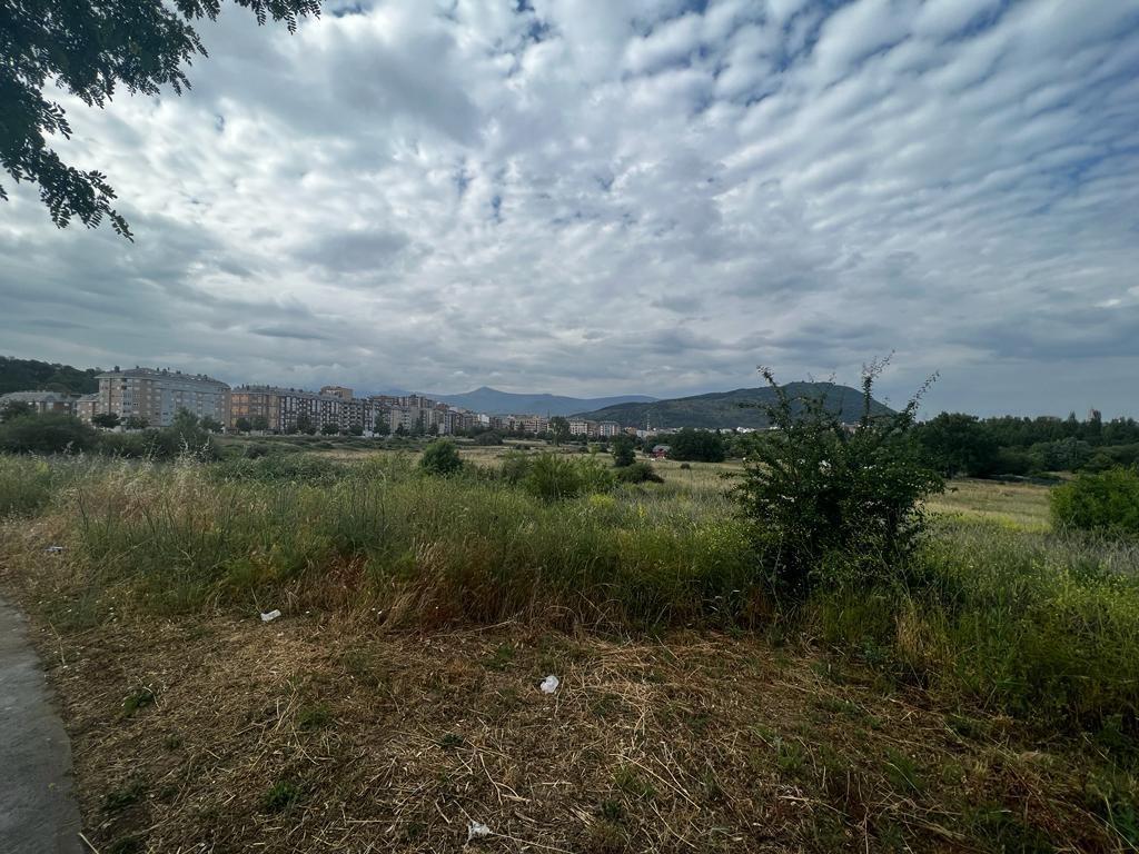 Terreno en Ponferrada, León en venta Foto principal- Imagen 1 de 7