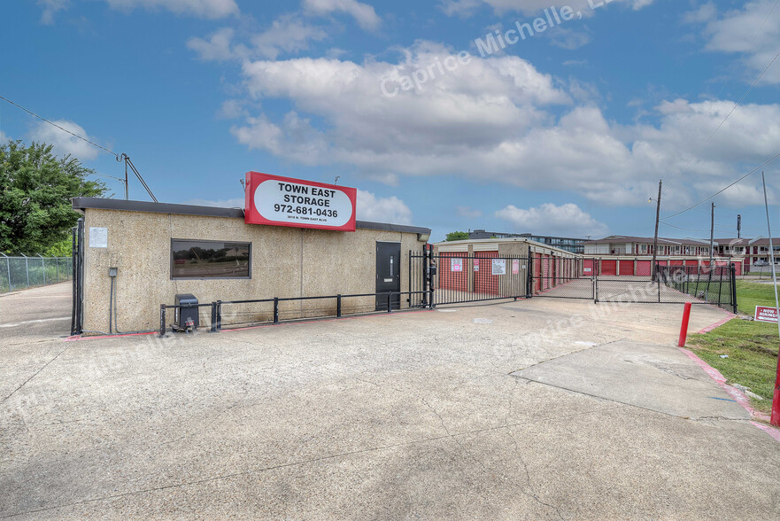 3818 N Town East Blvd, Mesquite, TX en venta - Foto principal - Imagen 1 de 32