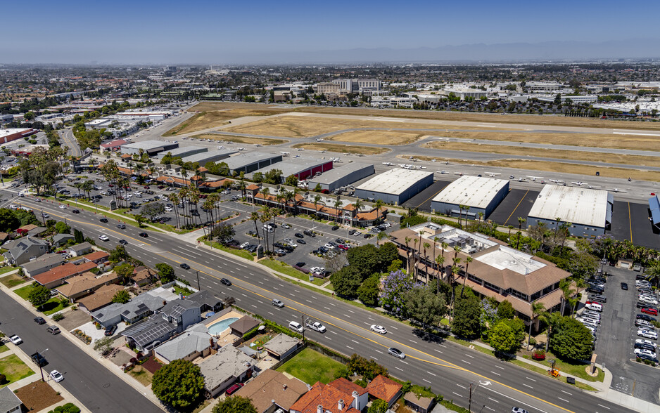 3525 E Pacific Coast Hwy, Torrance, CA en alquiler - Foto del edificio - Imagen 1 de 9