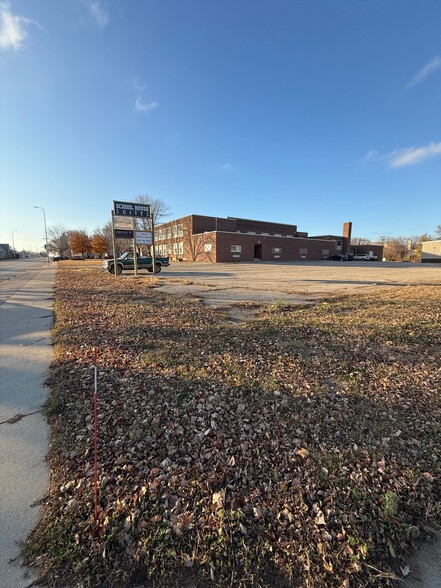 307 S 5th St, Milbank, SD en venta - Foto del edificio - Imagen 3 de 5