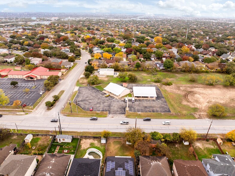 9585-9589 Braun Rd, San Antonio, TX en venta - Foto del edificio - Imagen 1 de 56