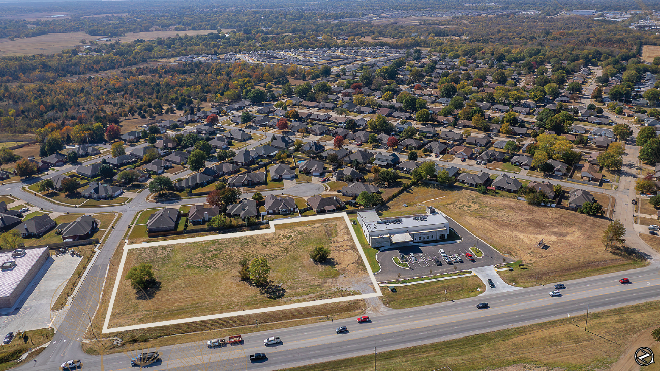 8492-8526 E Highway 51, Broken Arrow, OK en venta Foto del edificio- Imagen 1 de 8