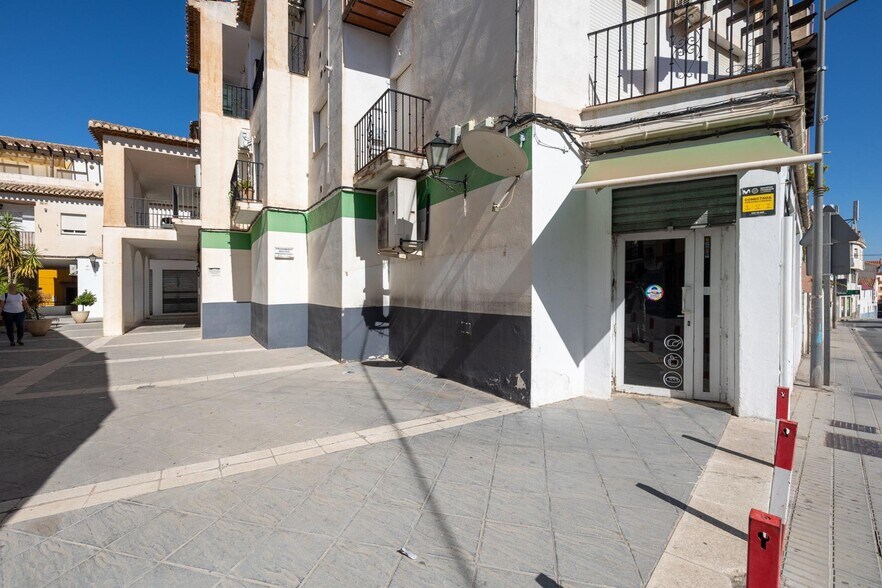 Local en Gójar, Granada en venta - Foto del edificio - Imagen 3 de 25