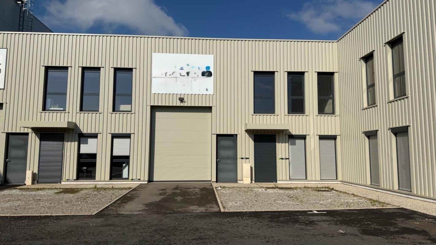 55 Rue Emile Zola, Décines-Charpieu en venta Foto del edificio- Imagen 1 de 2