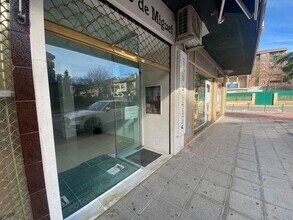 Local en Toledo, Toledo en alquiler Foto de la construcción- Imagen 1 de 9