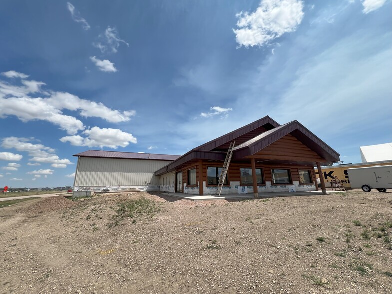 4703 I-90 Service rd, Box Elder, SD en alquiler - Foto del edificio - Imagen 2 de 16