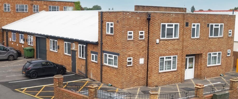 1 David Rd, Slough en alquiler - Foto del edificio - Imagen 1 de 4