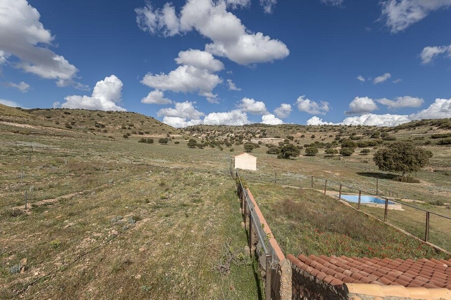 la, Guadix, Granada en venta - Vista aérea - Imagen 2 de 49