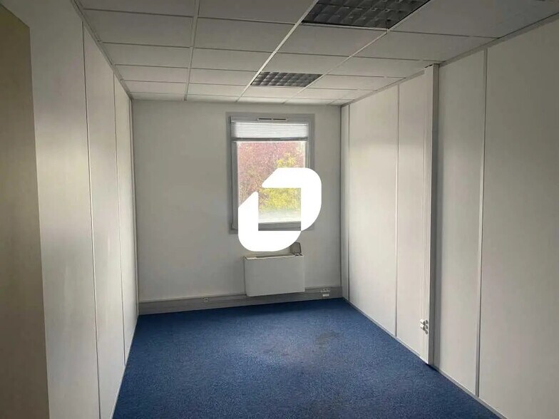 13 Rue Edison, Bron en venta - Foto del edificio - Imagen 2 de 10