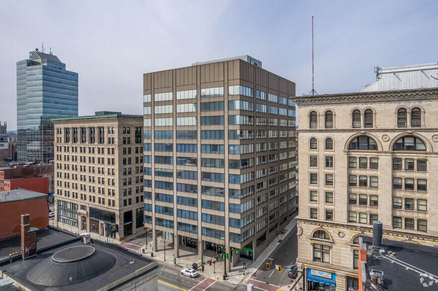 370 Main St, Worcester, MA en alquiler - Foto del edificio - Imagen 2 de 17