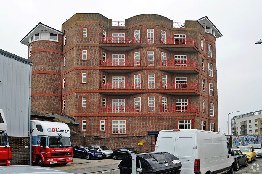 13-21 Station St, Brighton en alquiler - Foto del edificio - Imagen 3 de 4