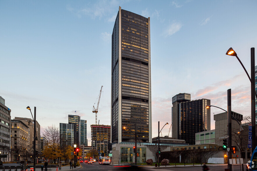 800 Rue Du Square-Victoria, Montréal, QC en alquiler - Foto del edificio - Imagen 1 de 5