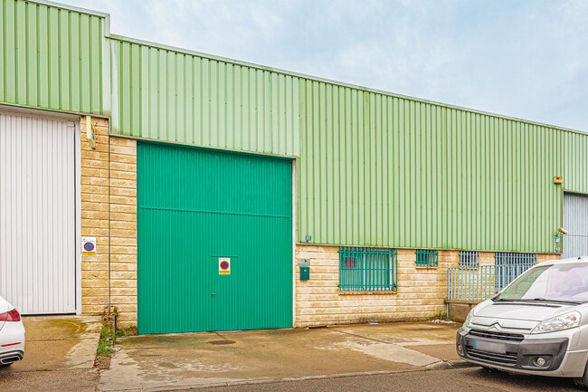 Más detalles de Calle Cabo de Finisterre, 36, Arganda del Rey - Nave en alquiler