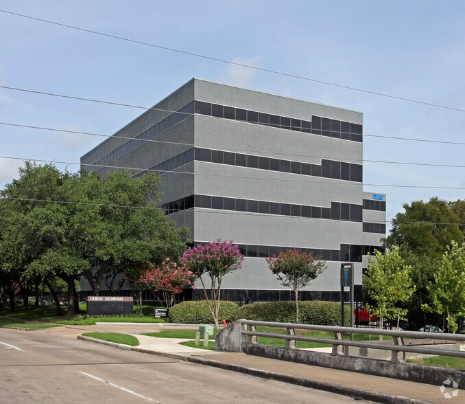 10800 Richmond Ave, Houston, TX en alquiler - Foto del edificio - Imagen 1 de 16