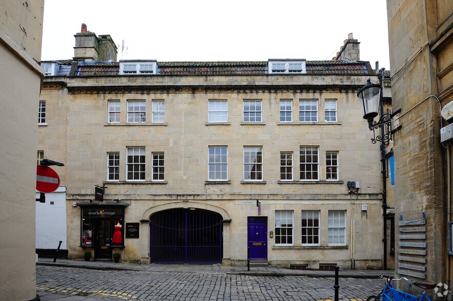 4 Queen St, Bath en alquiler - Foto del edificio - Imagen 2 de 4