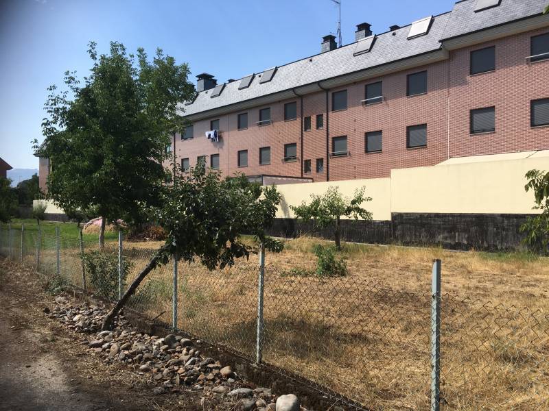 Terreno en Ponferrada, León en venta Foto principal- Imagen 1 de 7