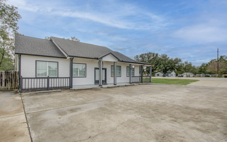 15221 Highway 36, Needville, TX en alquiler - Foto del edificio - Imagen 3 de 25