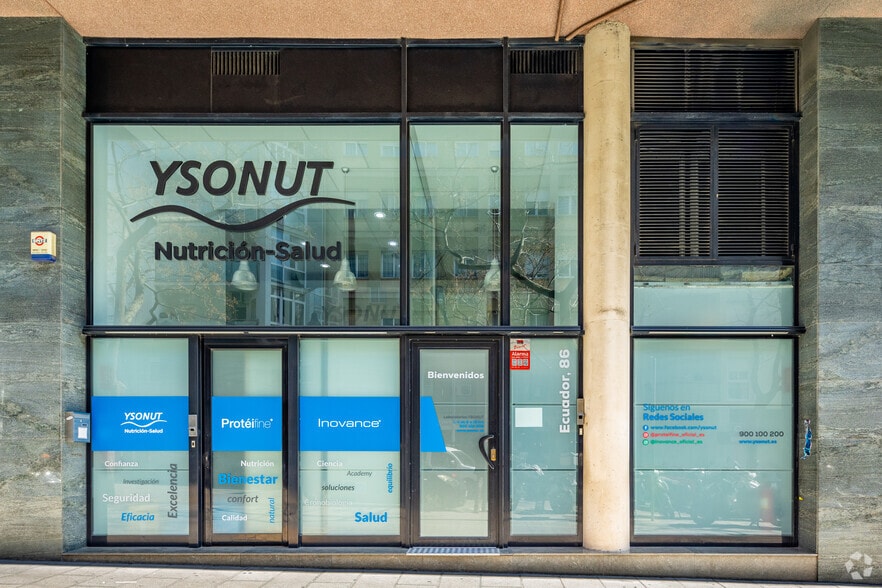 Local en Barcelona, Barcelona en alquiler - Foto del edificio - Imagen 3 de 7