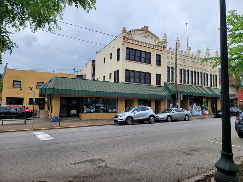 534 Braddock Ave, Braddock, PA en alquiler - Foto del edificio - Imagen 1 de 1