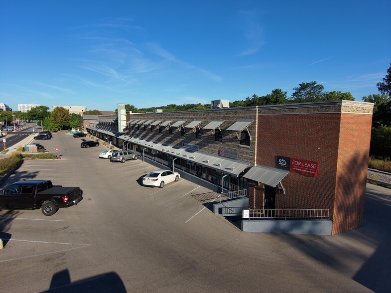 3200-3260 University Ave, Madison, WI en alquiler - Foto del edificio - Imagen 3 de 3