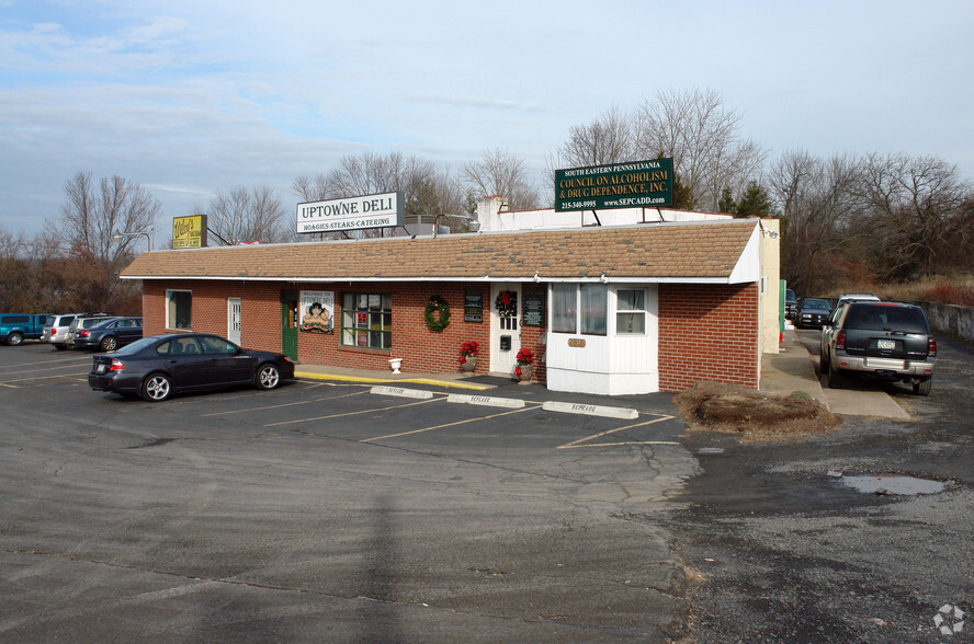 1007 N Easton Rd, Doylestown, PA en alquiler - Foto del edificio - Imagen 3 de 10