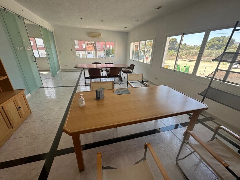Local en Aspe en venta - Foto del interior - Imagen 3 de 8