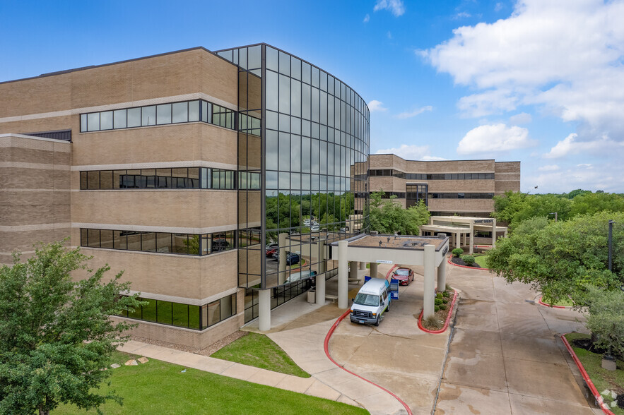 1602 Rock Prairie Rd, College Station, TX en alquiler - Foto del edificio - Imagen 1 de 18