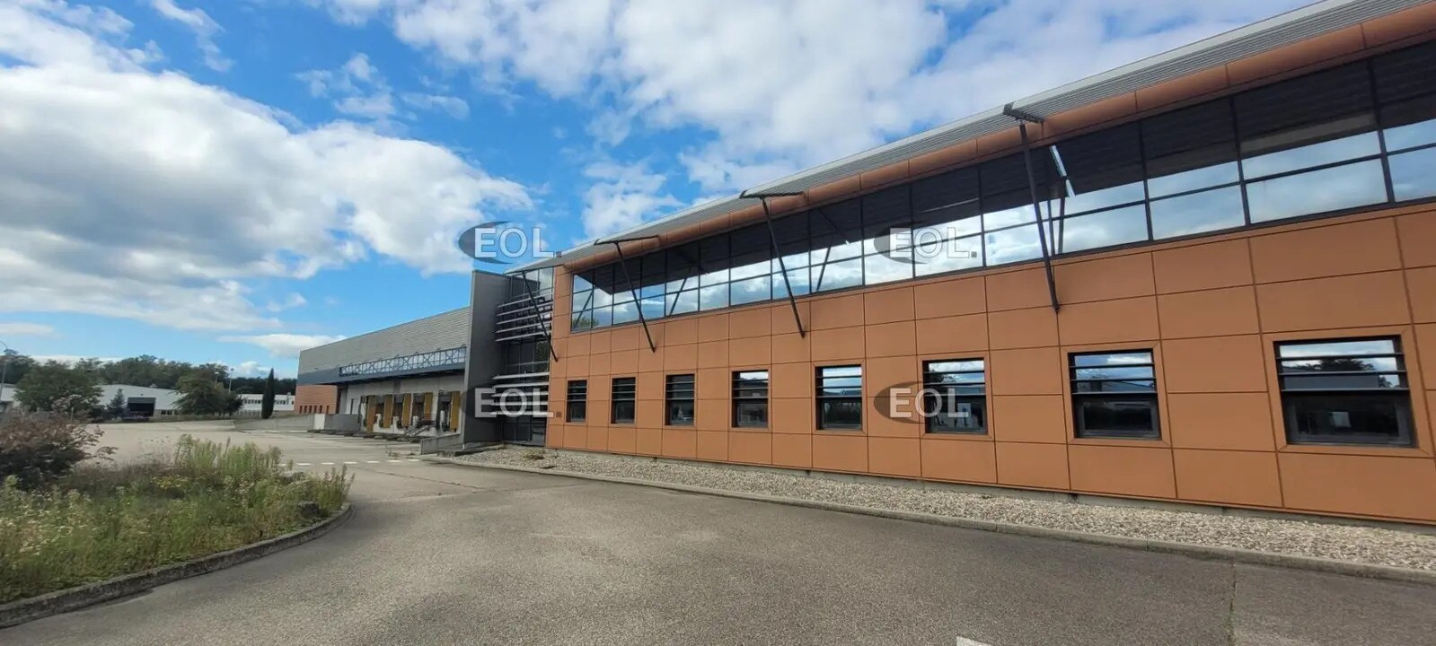 Nave en Miribel en alquiler Foto del edificio- Imagen 1 de 9