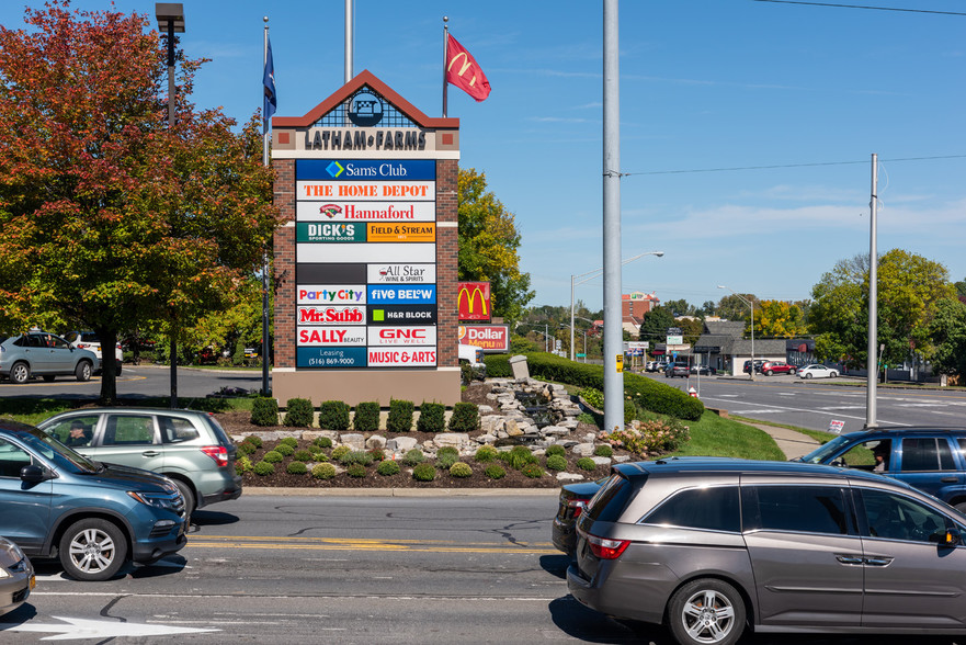 579-1122 Troy Schenectady Rd, Latham, NY en alquiler - Foto del edificio - Imagen 2 de 6