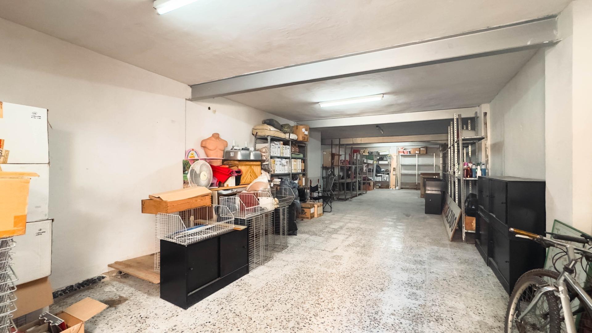 Local en Elche, Alicante en venta Foto del interior- Imagen 1 de 16